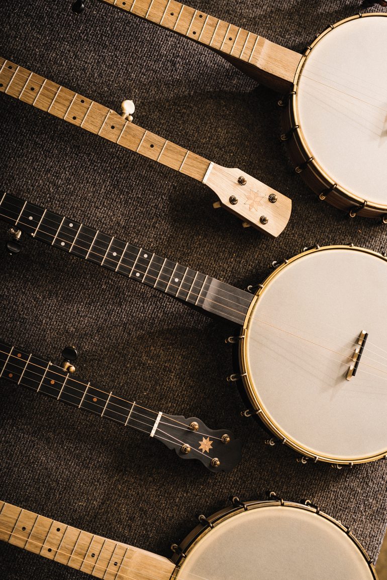 Banjo Luthier Picked the Right Time to Make Old-Fashioned Instruments ...